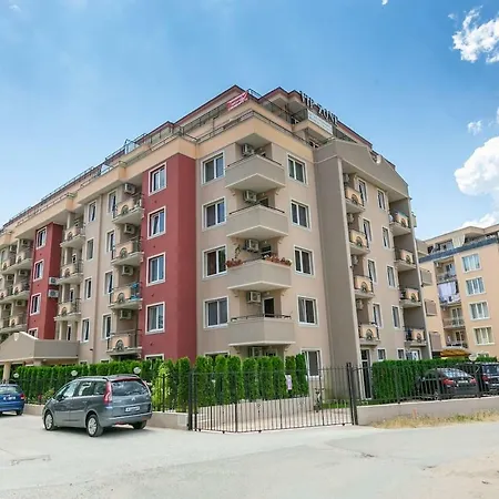 1bedroom On 2nd Floor With Kitchen Fv 아파트 *